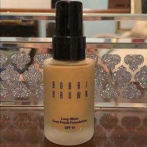 Bobbi Brown Long-Wear Even Finish Foundation